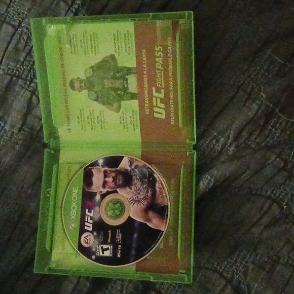 Ufc 3 - Picture 2 of 3